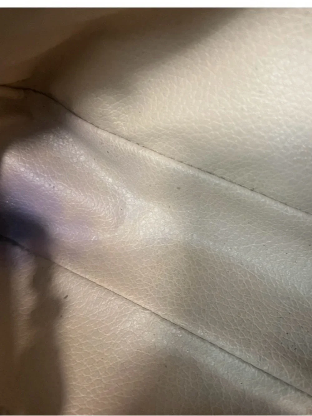 Louis Vuitton Trousse 28